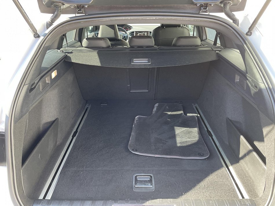 Peugeot 308 2.0 HDi GT