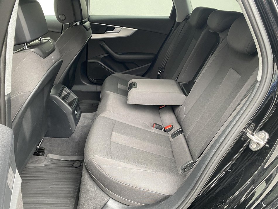 Audi A4 2.0 TDi  quattro