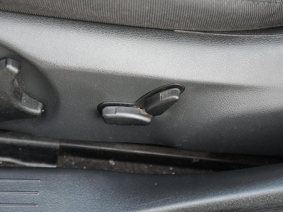 Mercedes-Benz Třída C 2.2 CDi  C220