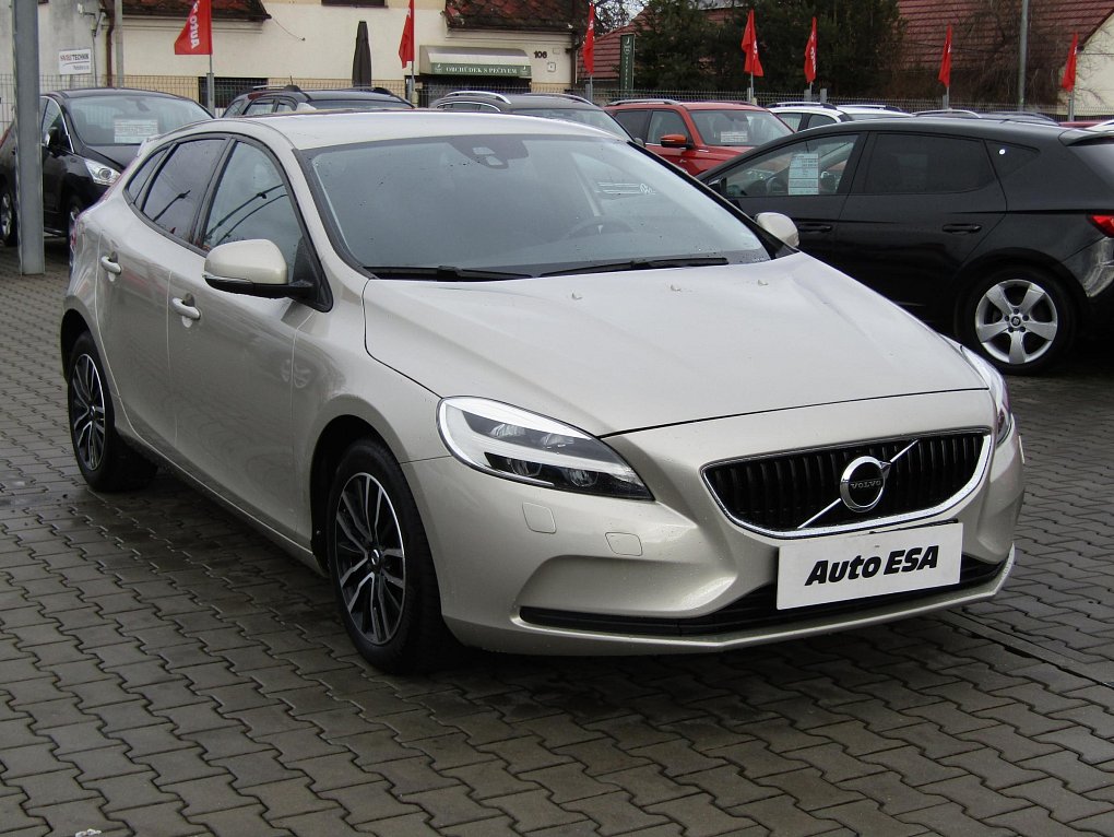 Volvo V40 2.0 D4 