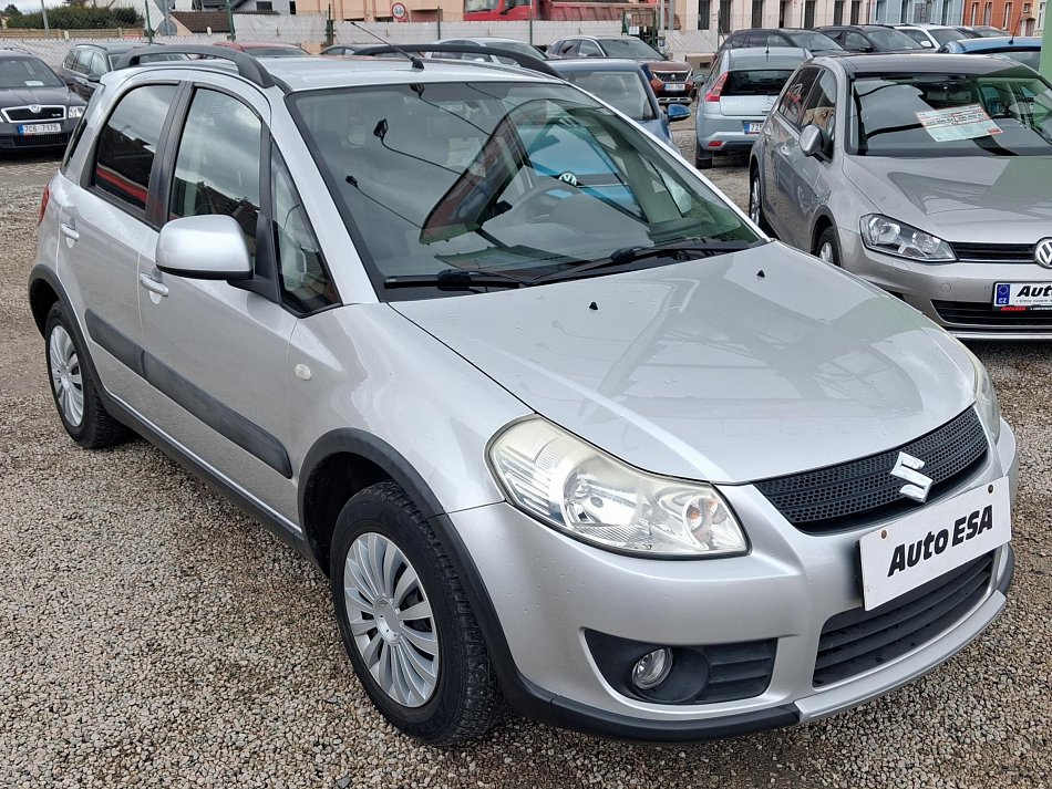 Suzuki SX4 1.6i 