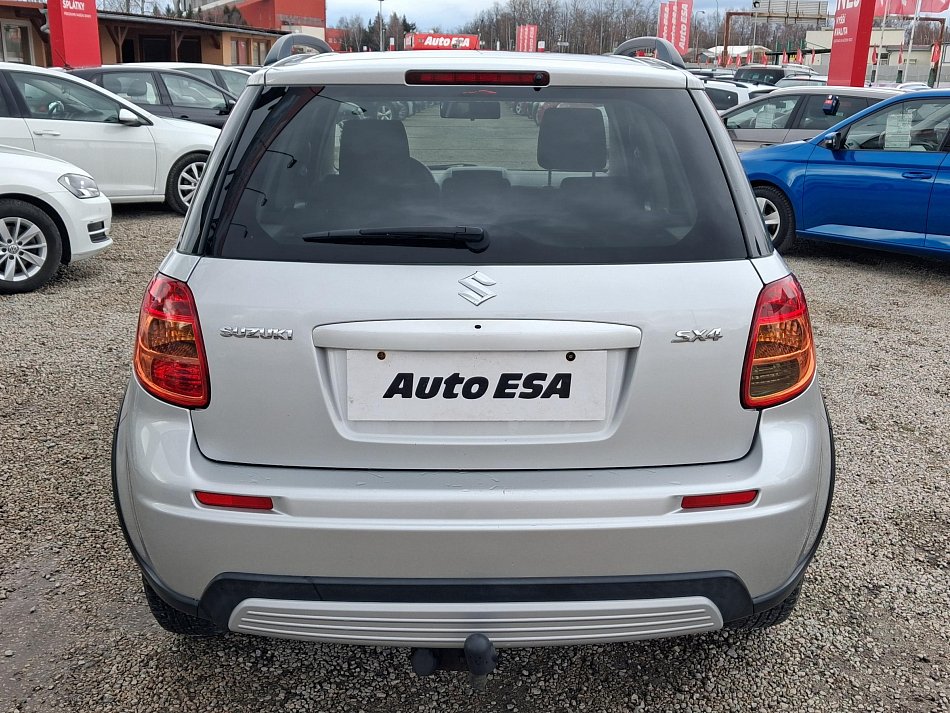 Suzuki SX4 1.6i 