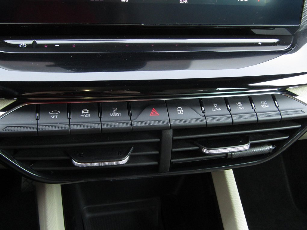 Škoda Octavia IV 2.0 TDi Style 4x4