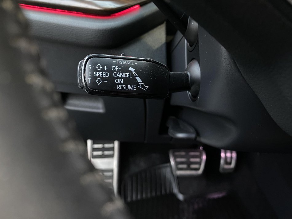 Škoda Octavia IV 2.0 TDi Scout 4x4