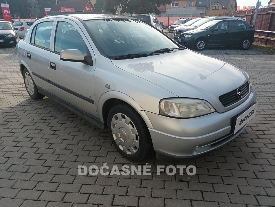 Opel Astra 1.4i 