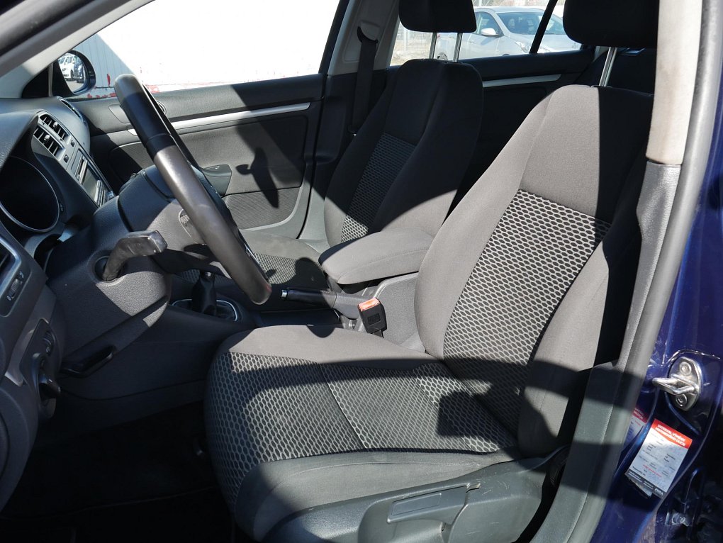 Volkswagen Golf 1.2TSi Trendline