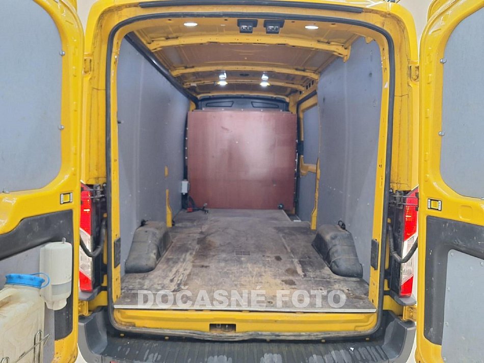 Ford Transit 2.0TDCi Trend L3H2