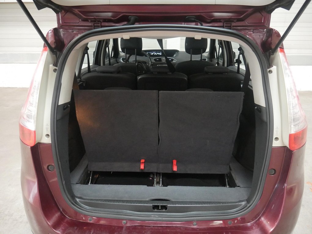 Renault Grand Scénic 1.5 dCi  7míst