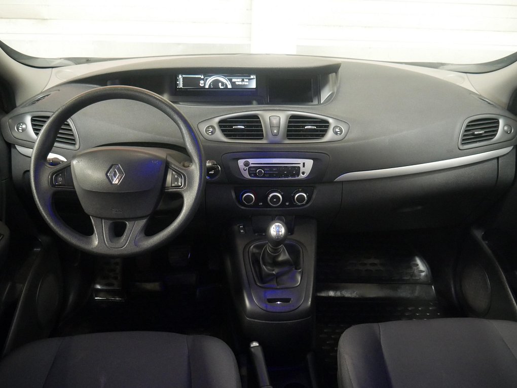 Renault Grand Scénic 1.5 dCi  7míst