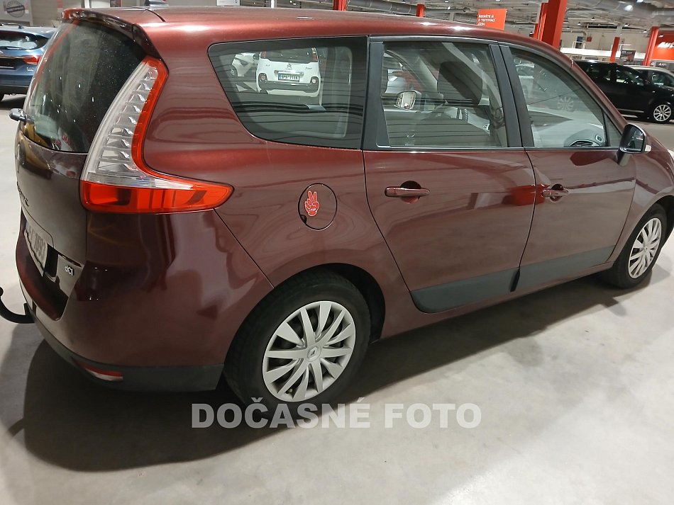 Renault Grand Scénic 1.5 dCi  7míst