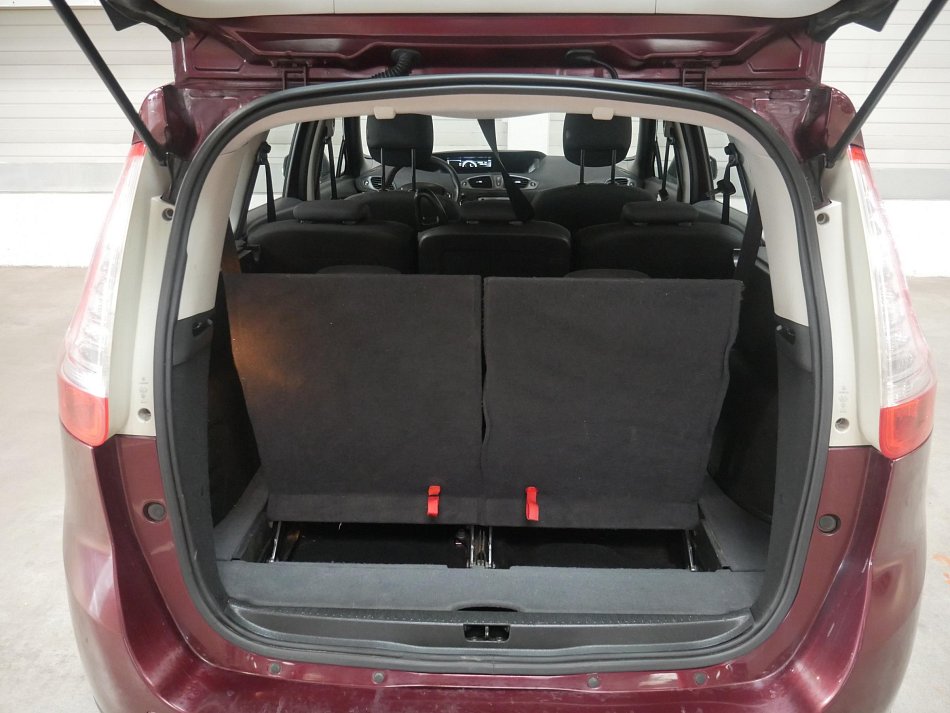 Renault Grand Scénic 1.5 dCi  7míst