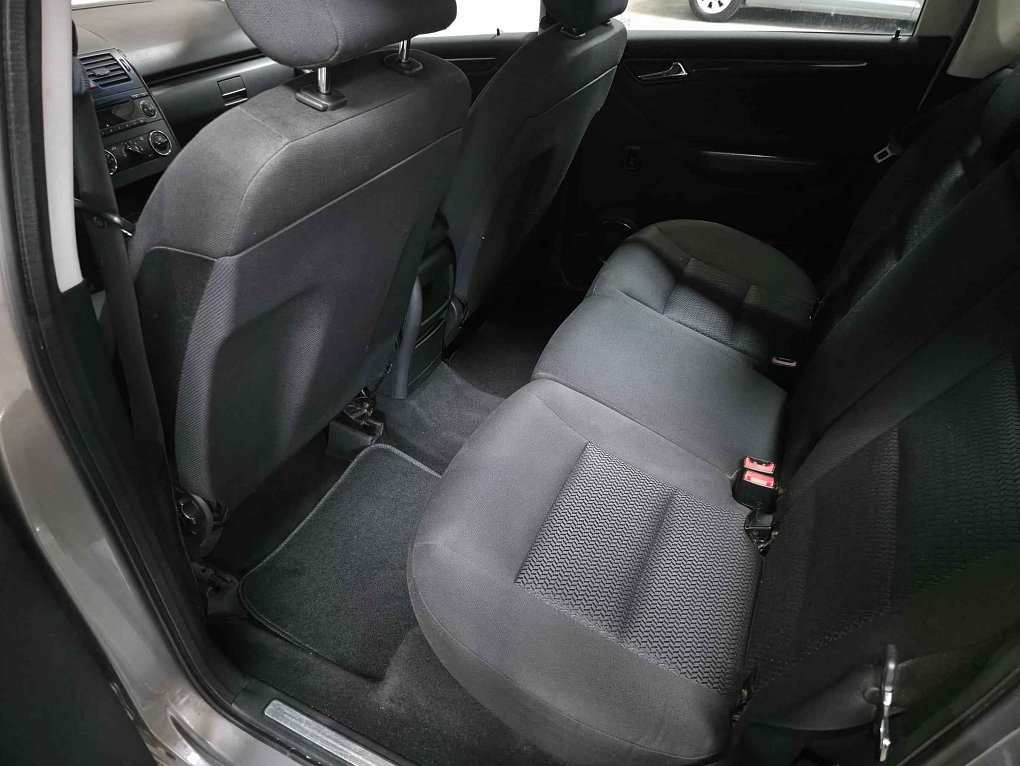 Mercedes-Benz Třída A 1.7i 