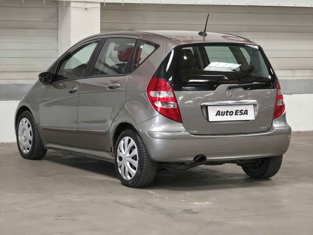 Mercedes-Benz Třída A 1.7i 