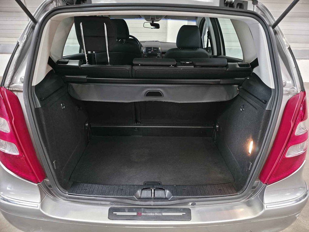 Mercedes-Benz Třída A 1.7i 