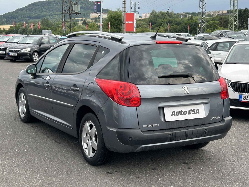 Peugeot 207 1.4 16V 