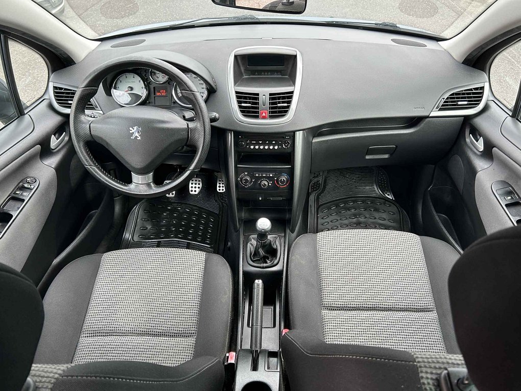 Peugeot 207 1.4 16V 