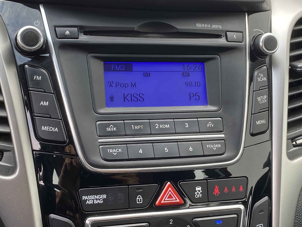 Hyundai I30 1.6 CVVT Trikolor