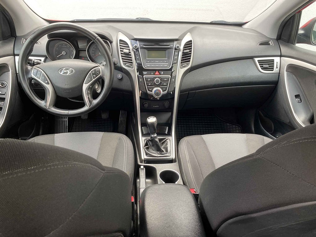 Hyundai I30 1.6 CVVT Trikolor