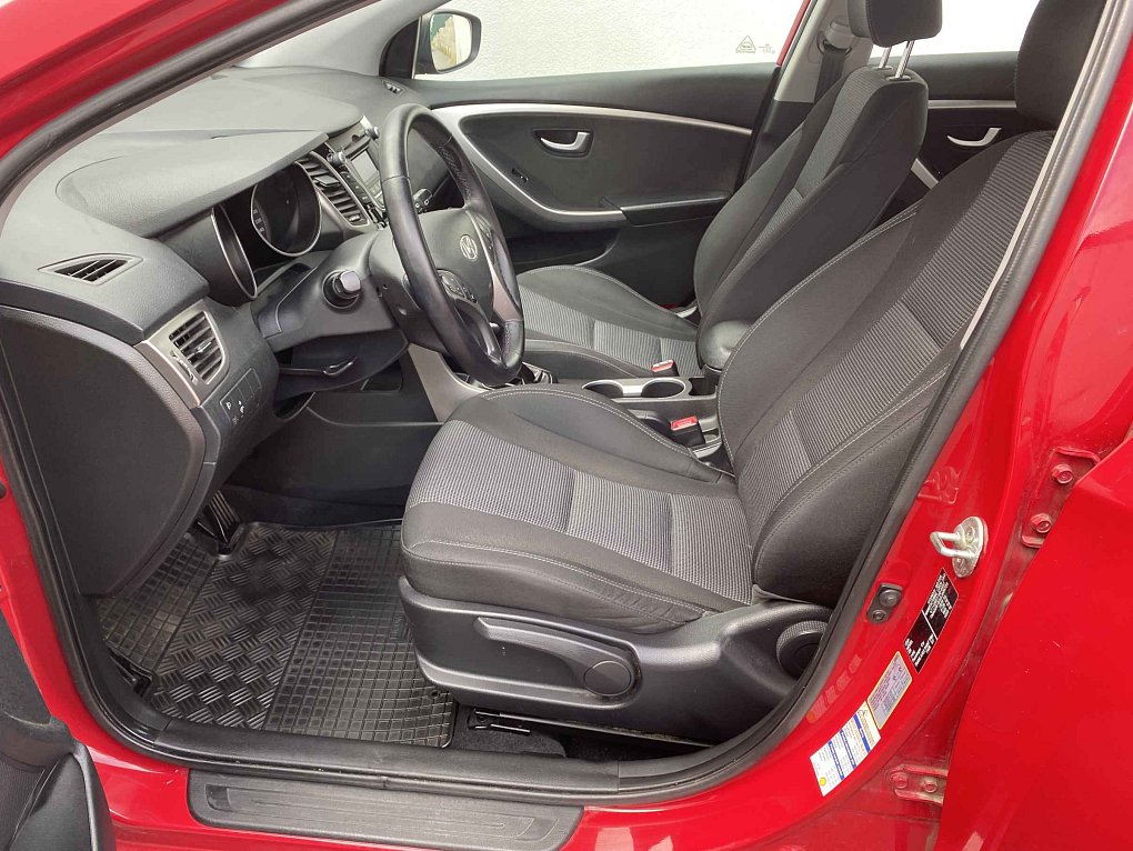Hyundai I30 1.6 CVVT Trikolor