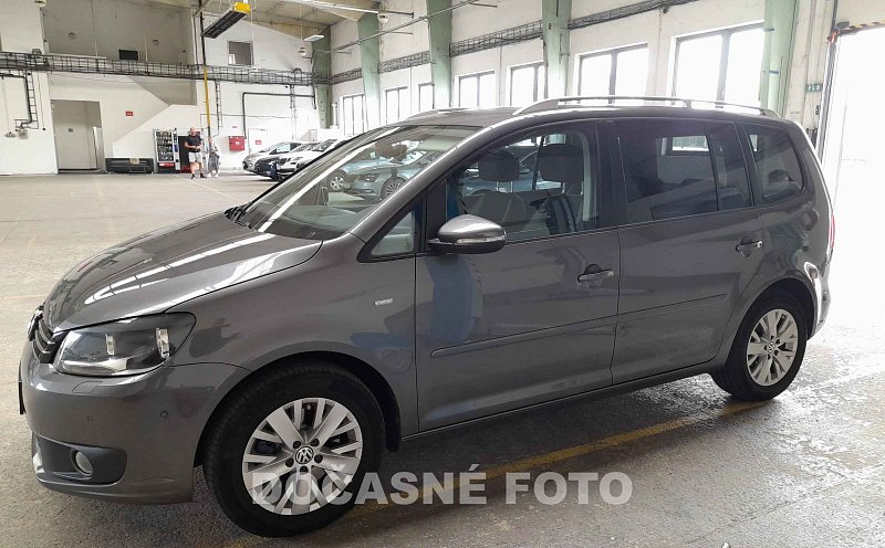 Volkswagen Touran 1.4 TSi 