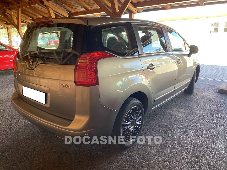 Peugeot 5008 1.6 HDi 