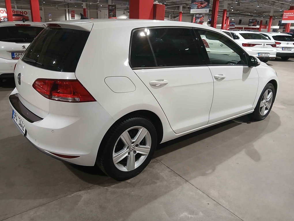 Volkswagen Golf 1.2 