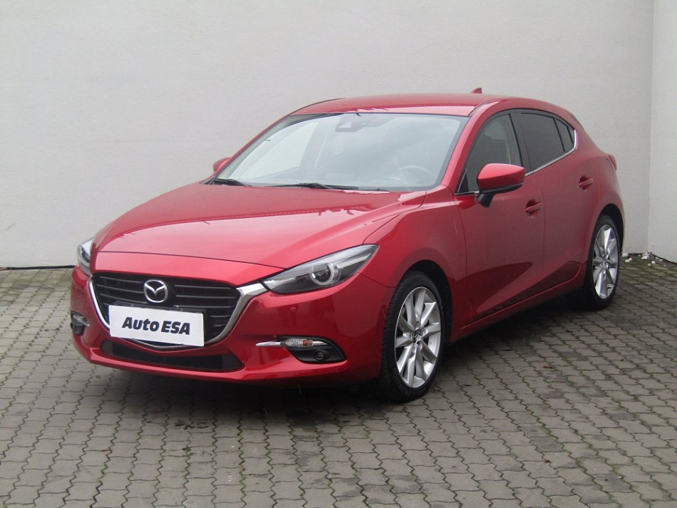 Mazda 3 1.5i 