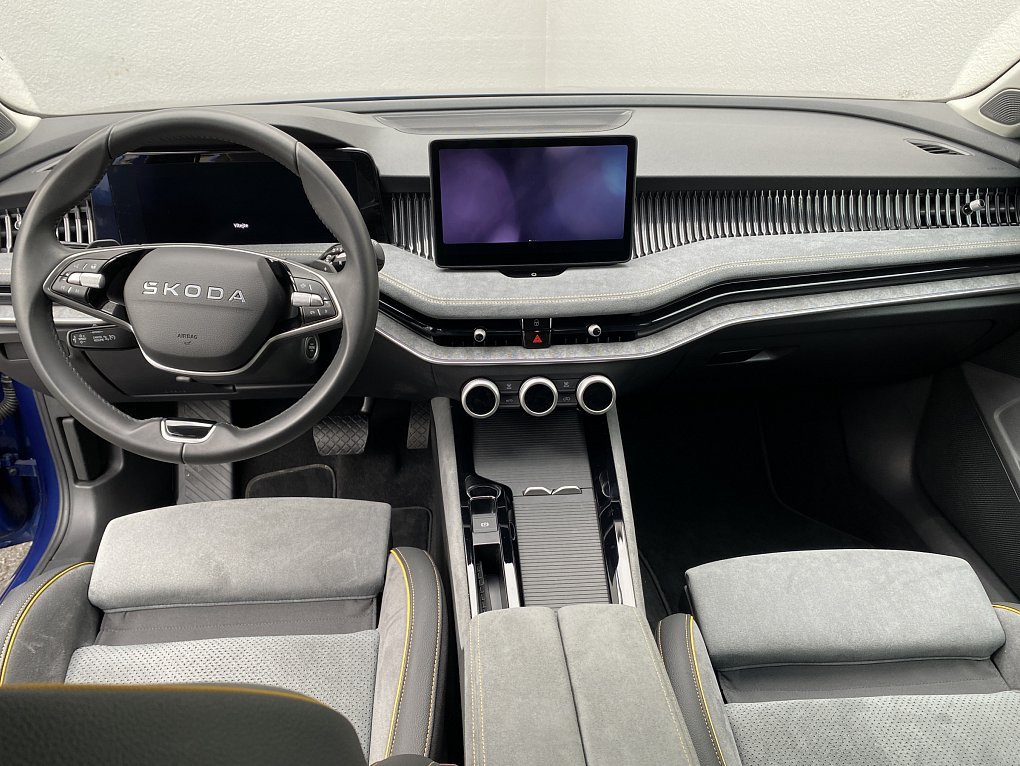 Škoda Superb IV 2.0 TDi Selection