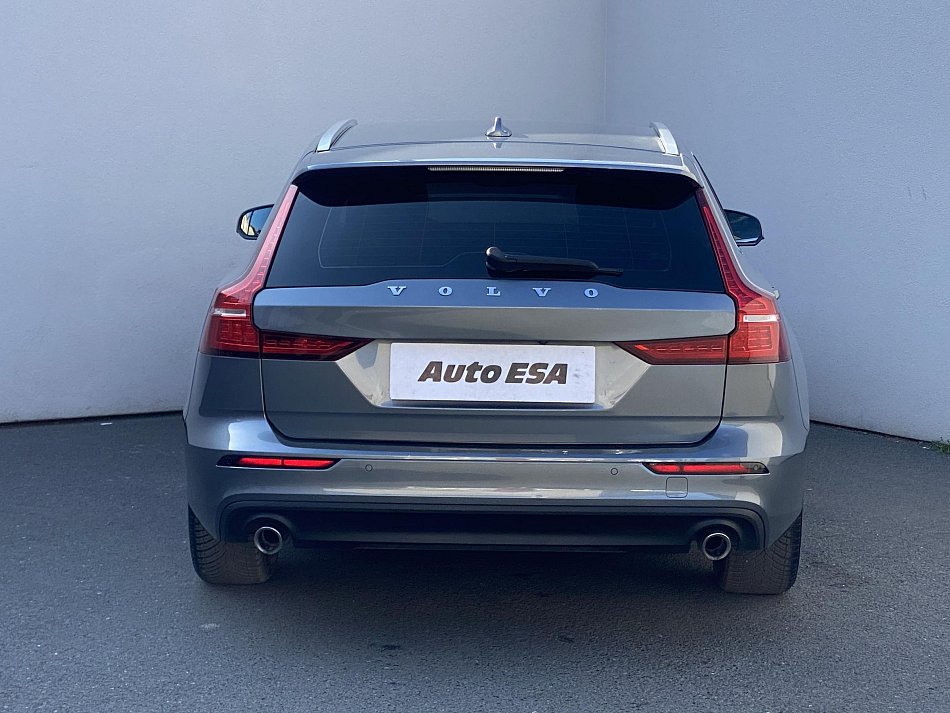 Volvo V60 2.0 D4 Momentum