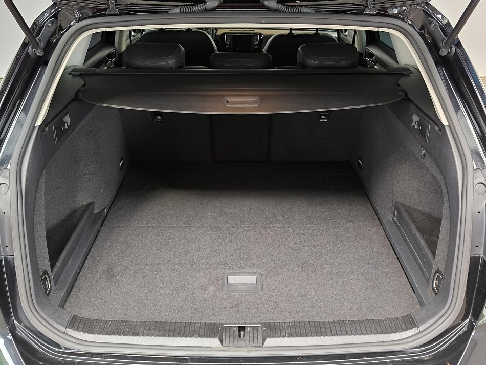 Volkswagen Passat 2.0 TDi 