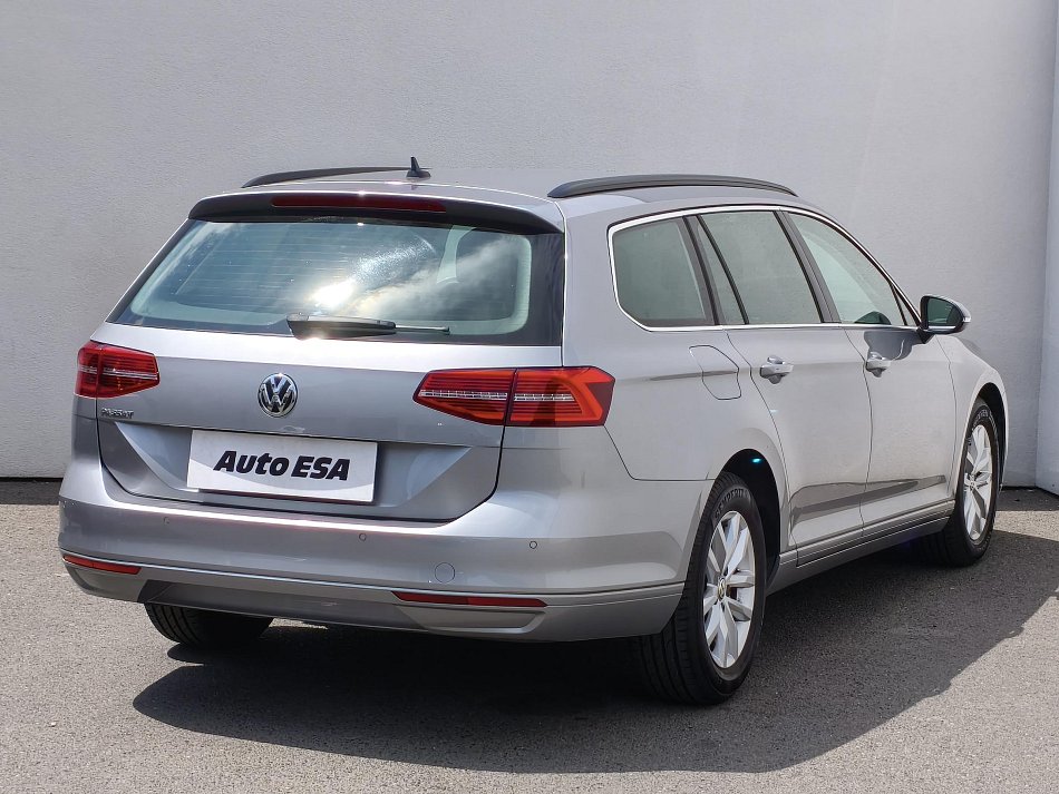 Volkswagen Passat 1.6 TDI Comfortline