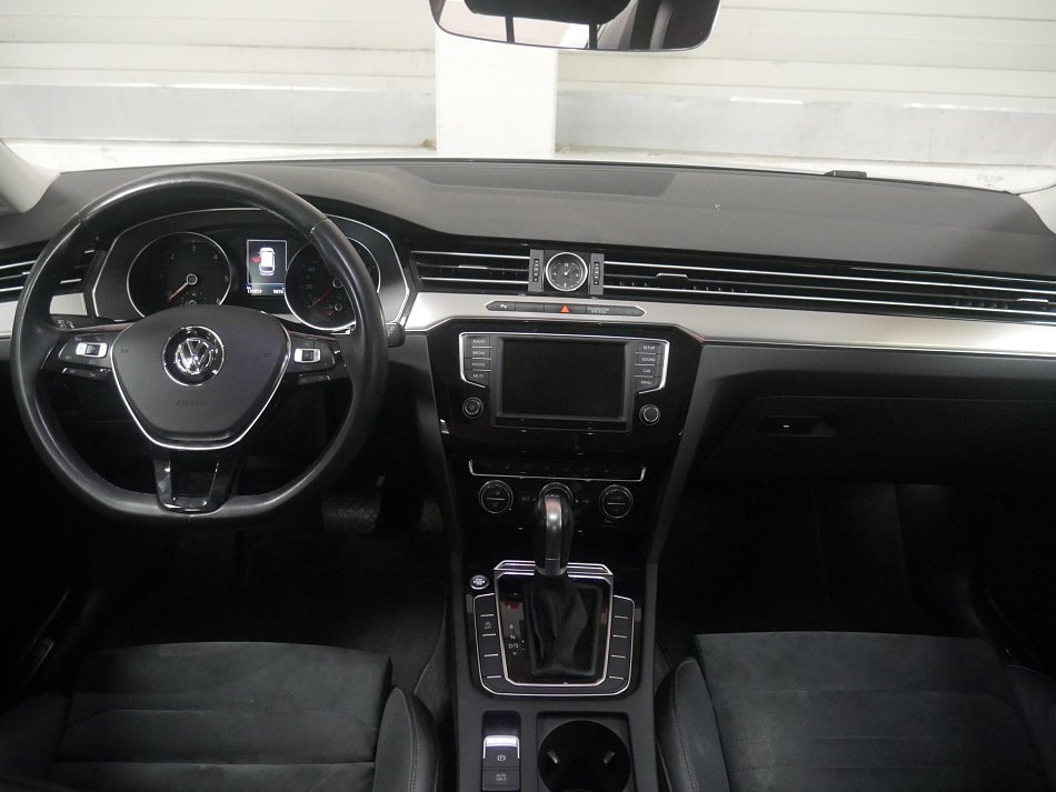 Volkswagen Passat 2.0TDi Highline