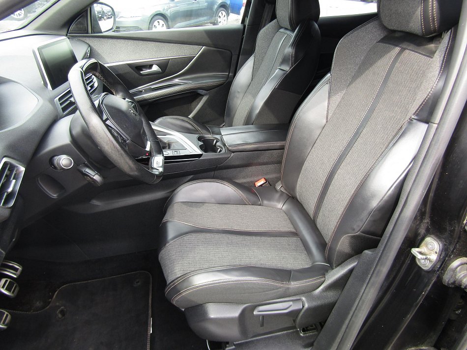 Peugeot 3008 1.2 PT GT Line