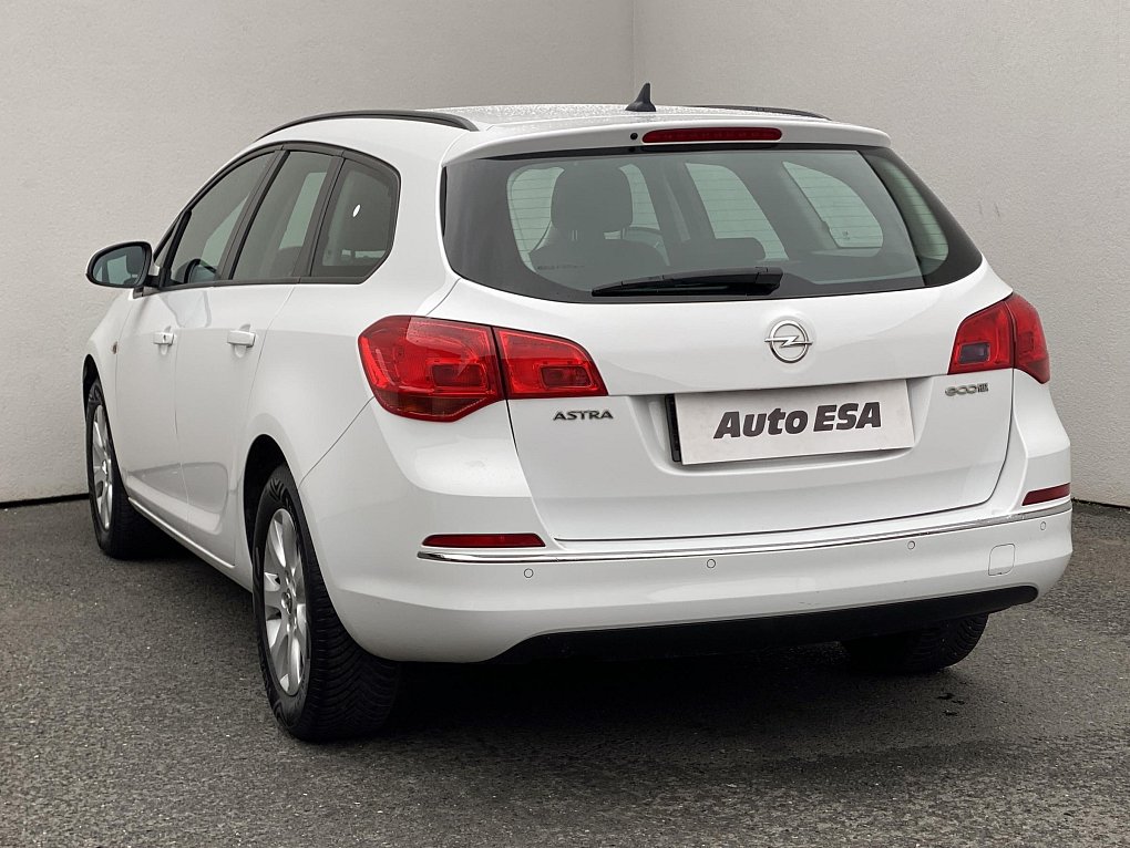 Opel Astra 1.6 CDTi 
