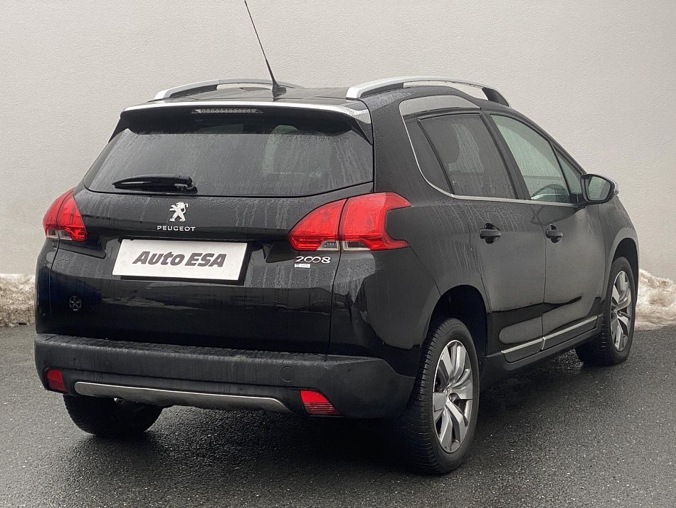 Peugeot 2008 1.6 e-HDI Allure
