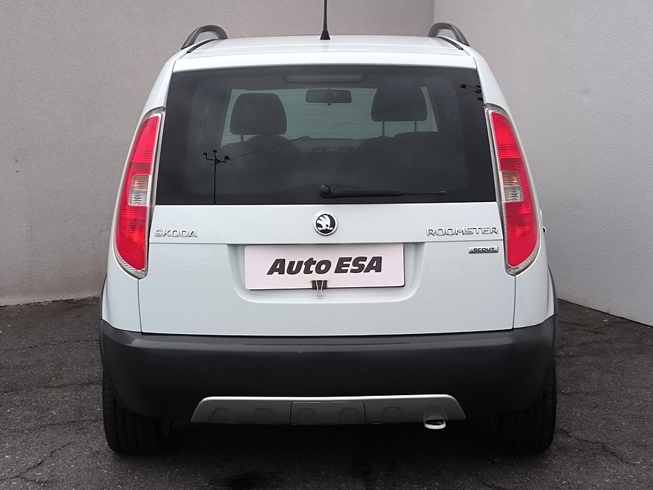 Škoda Roomster 1.2 TSi Scout