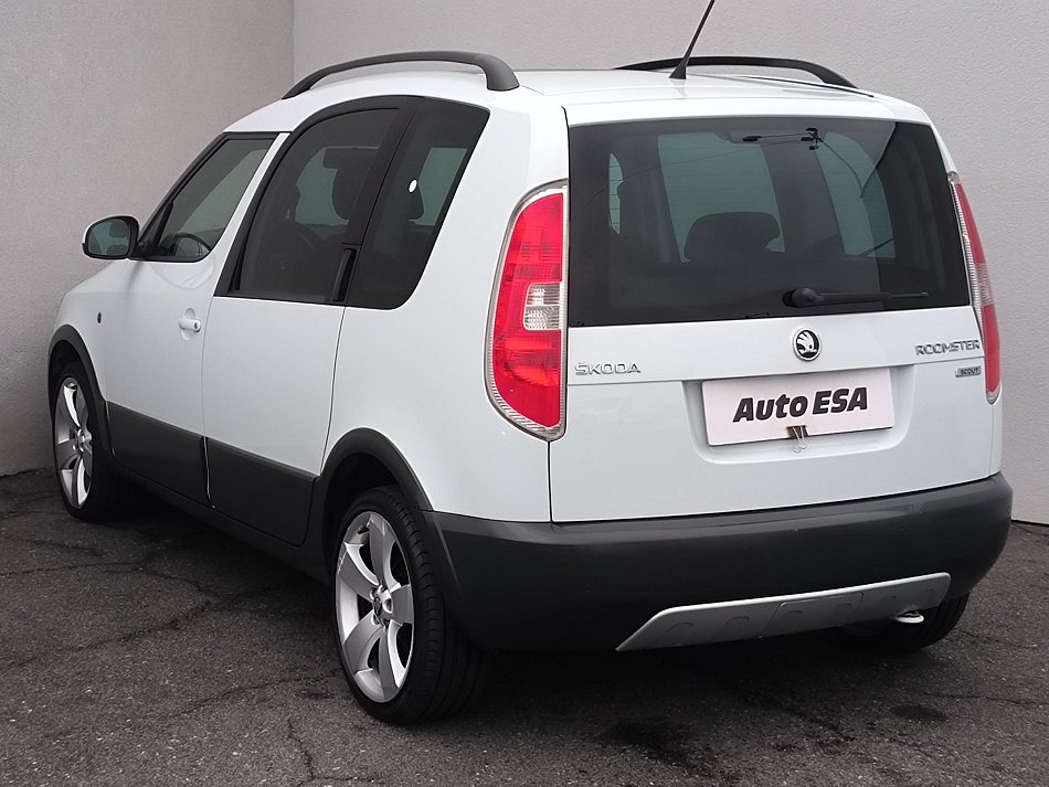 Škoda Roomster 1.2 TSi Scout