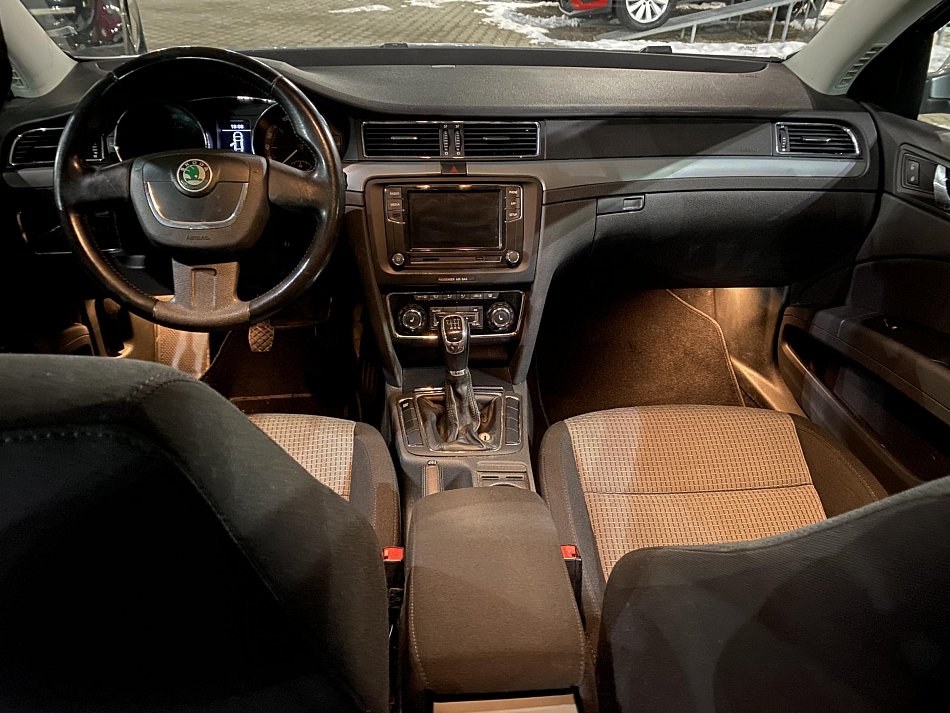 Škoda Superb II 2.0 TDi 