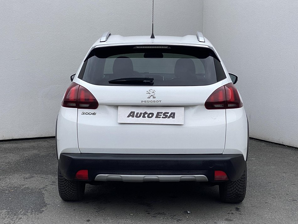 Peugeot 2008 1.2PT Allure