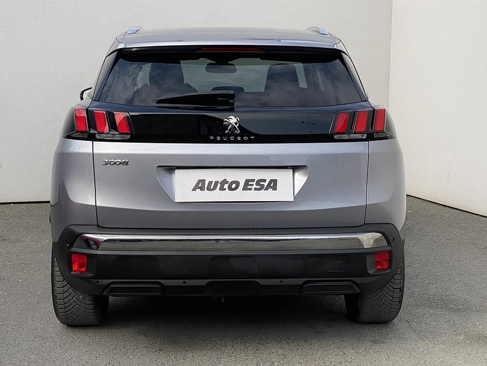 Peugeot 3008 1.2PT Allure