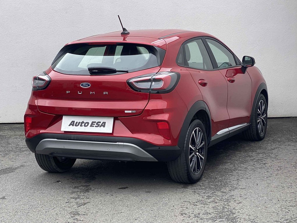 Ford Puma 1.0EB Titanium