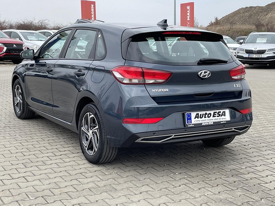 Hyundai I30 1.5 i 