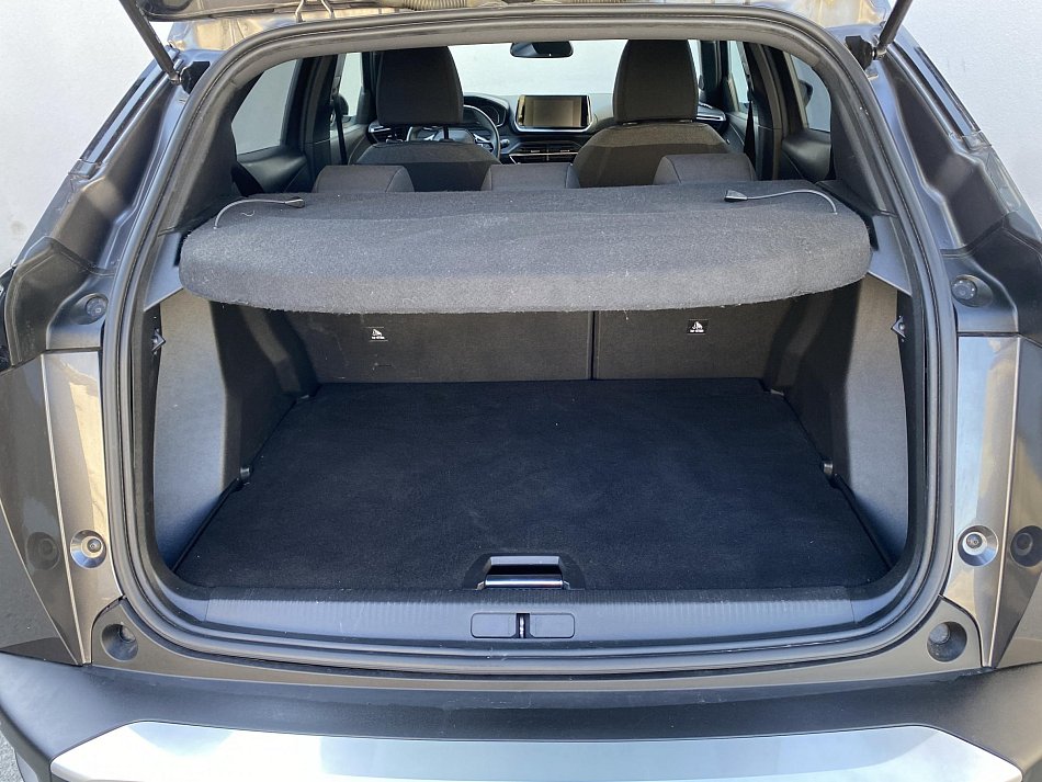 Peugeot 2008 1.2PT Style
