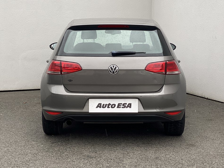 Volkswagen Golf 1.2 TSi Comfortline VII