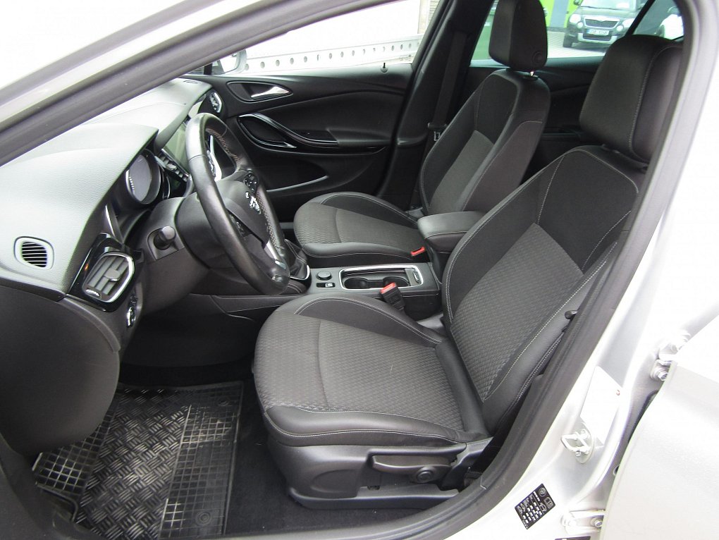Opel Astra 1.4 T 