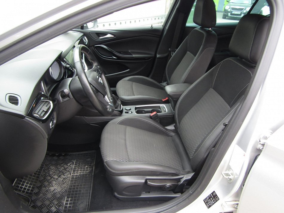 Opel Astra 1.4 T 