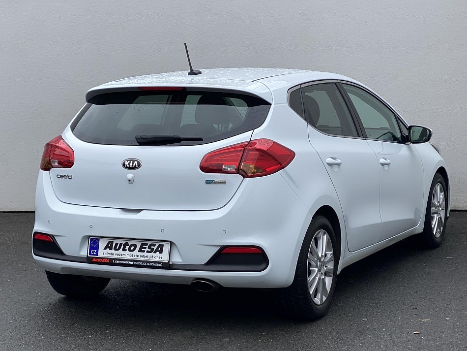 Kia Ceed 1.6 GDi TOP