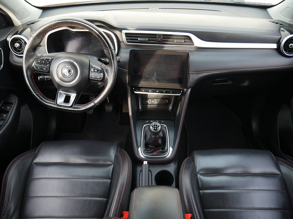 MG ZS 1.5 DVVT Luxury