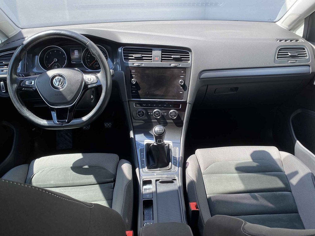 Volkswagen Golf 1.5 TSi Comfortline
