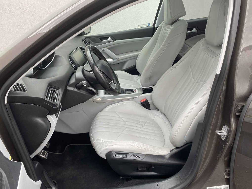 Peugeot 308 1.2 PT Allure